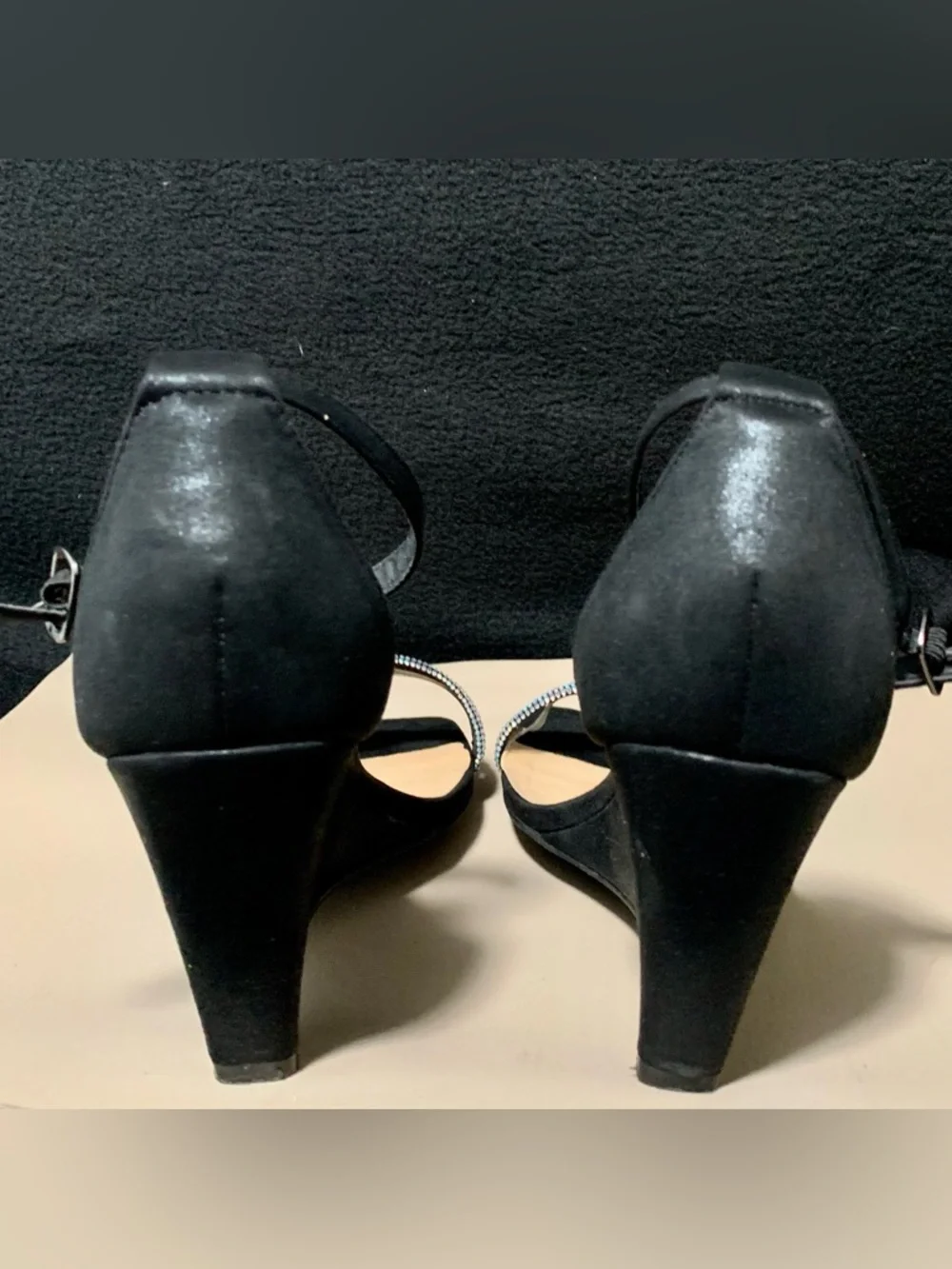 💎L. Lorraine “Jackie” Black Multi Rhinestone Wedge Size 10 Original Box